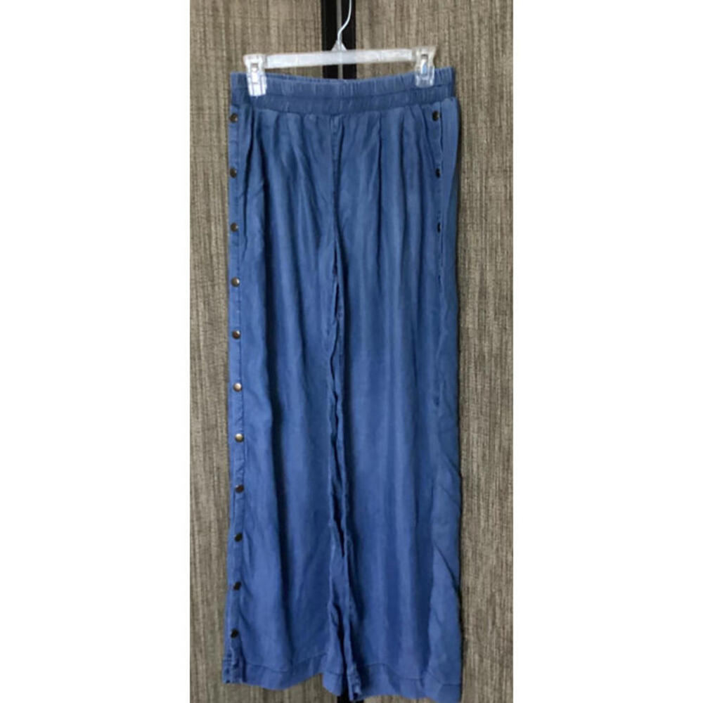 Sneak Peak Tencil Blue Chambray Boho Side Snap Palazzo Pants Sz M
